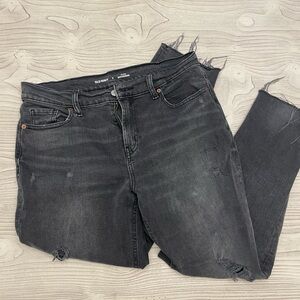 Old Navy Mid rise Boyfriend Jeans